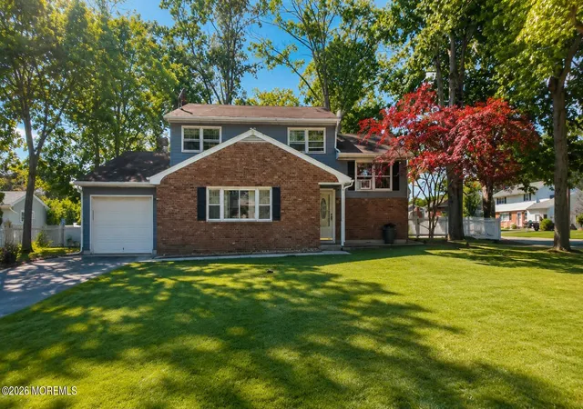 Photo 1 of Sale Pending at 59 Oak Ridge Pkwy, Toms River, NJ 08755 | MLS# 22620721 | Listing updated on 2026-09-09