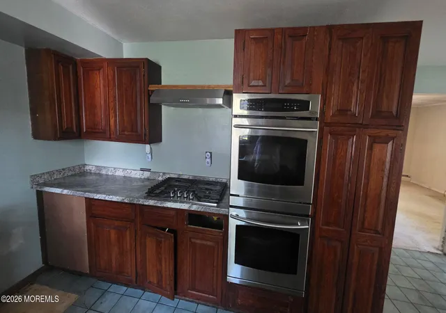 Photo 3 of Sale Pending at 59 Oak Ridge Pkwy, Toms River, NJ 08755 | MLS# 22620721 | Listing updated on 2026-09-09
