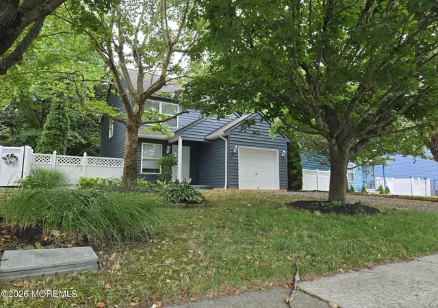 2nd image of 126 Constitution Dr, Egg Harbor Township, NJ 08234 | MLS# 22620777