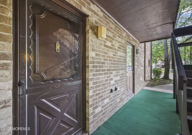 Homes for sale in Manalapan, NJ | 156 Cross Slope Ct #D, Manalapan, NJ 07726 | MLS# 22621097