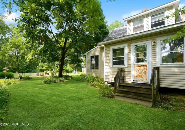 Photo 3 of Sale Pending at 14 Sunset Ave, Toms River, NJ 08755 | MLS# 22620768 | Listing updated on 2026-08-04