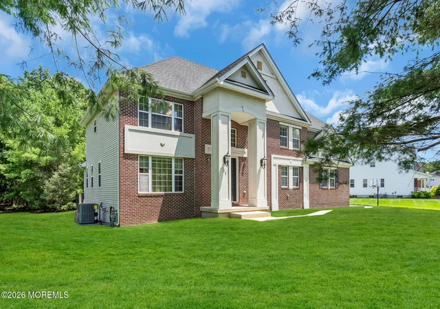 Photo 3 of Sale Pending at 21 Fox Holw Dr, Jackson, NJ 08527 | MLS# 22620978 | Listing updated on 2026-08-14