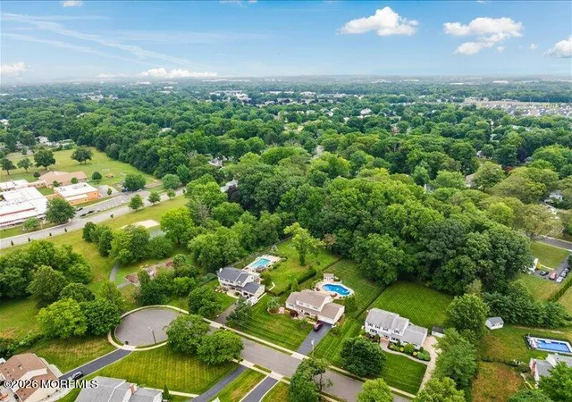 25th image of 15 Coventry Dr, Freehold, NJ 07728 | MLS# 22621068