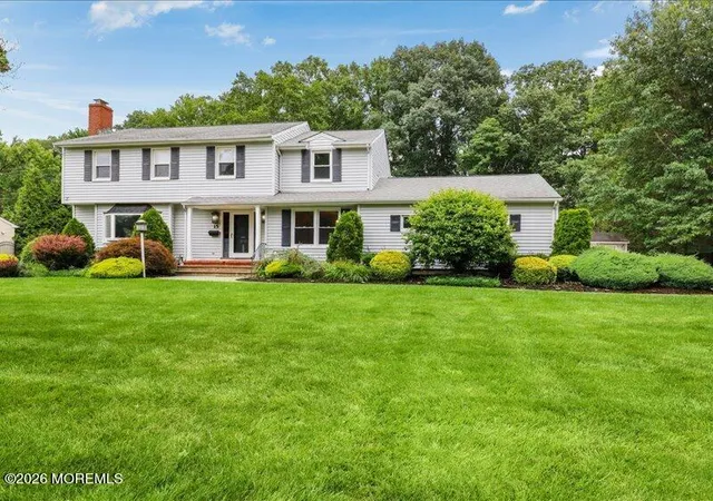 2nd image of 15 Coventry Dr, Freehold, NJ 07728 | MLS# 22621068