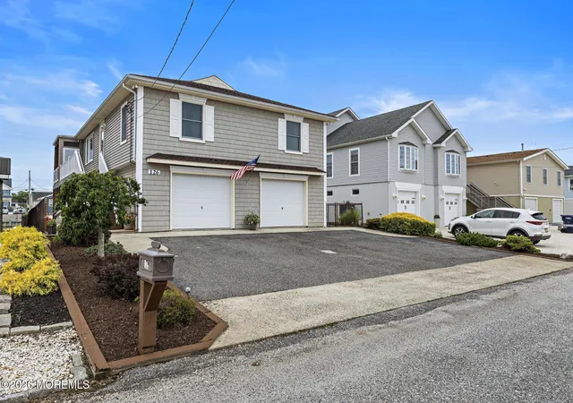 Homes for sale in Little Egg Harbor Twp, NJ | 126 E Hudson Dr, Little Egg Harbor Twp, NJ 08087 | MLS# 22620799