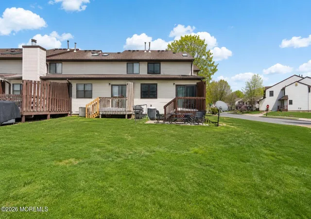 Homes for sale in Manalapan, NJ | 281 Longwood Dr #28-1, Manalapan, NJ 07726 | MLS# 22620812