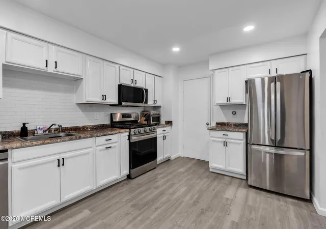 Homes for sale in Manalapan, NJ | 281 Longwood Dr #28-1, Manalapan, NJ 07726 | MLS# 22620812