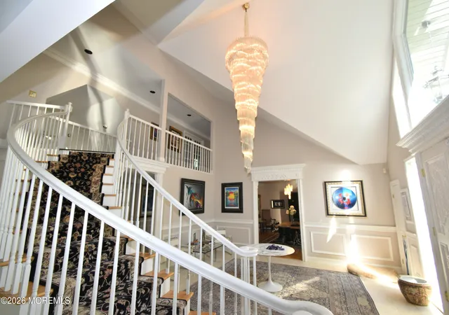 5th image of 32 Takolusa Dr, Holmdel, NJ 07733 | MLS# 22620840
