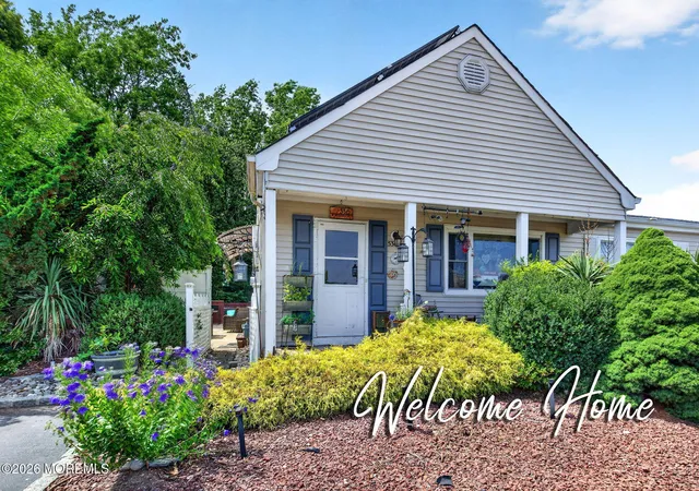 Photo 1 of Sale Pending at 536 Iron Kettle Rd, Toms River, NJ 08753 | MLS# 22620850 | Listing updated on 2026-08-18