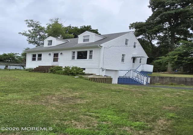 3rd image of 106 Waterworks Rd, Freehold, NJ 07728 | MLS# 22620959