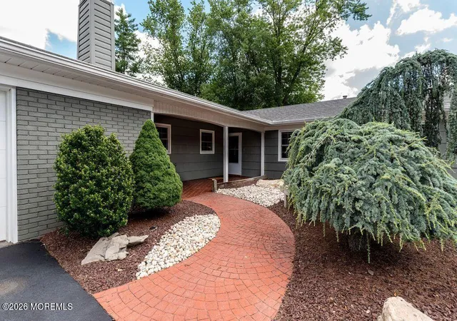 Homes for sale in Marlboro, NJ | 18 Girard St, Marlboro, NJ 07746 | MLS# 22621033