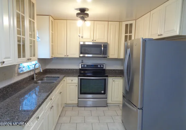 4th image of 608 B Willow Ln, Whiting, NJ 08759 | MLS# 22620889