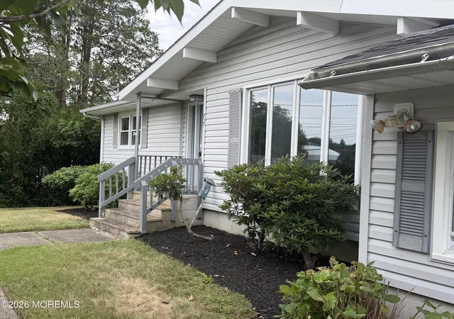 4th image of 717 Howell Dr, Brielle, NJ 08730 | MLS# 22620931