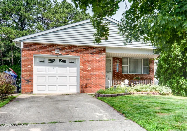 1st image of 9 Madras Ct, Toms River, NJ 08757 | MLS# 22621163