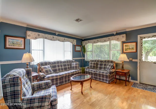 2nd image of 9 Madras Ct, Toms River, NJ 08757 | MLS# 22621163