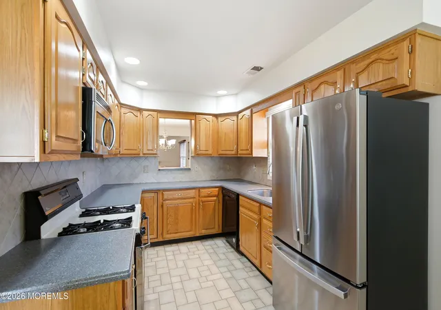 Homes for sale in Toms River, NJ | 1579 Goldspire Rd, Toms River, NJ 08755 | MLS# 22620956