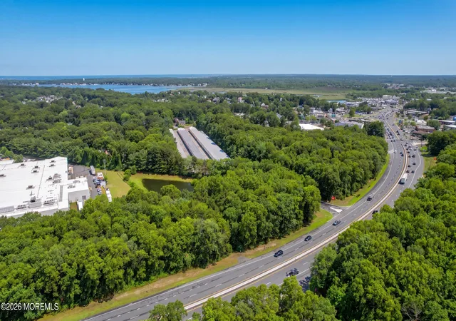 5th image of 982 Falkenberg Rd, Brick, NJ 08724 | MLS# 22620958