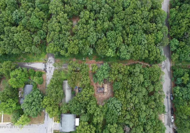 9th image of 982 Falkenberg Rd, Brick, NJ 08724 | MLS# 22620958