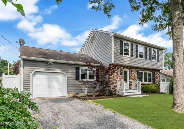 3rd image of 2209 Crestwood Dr, Forked River, NJ 08731 | MLS# 22621130