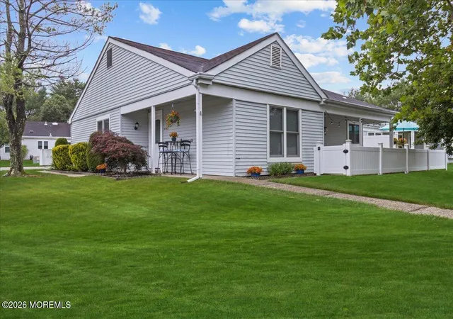 Photo 3 of Sale Pending at 917a Liverpool Cir, Manchester, NJ 08759 | MLS# 22620991 | Listing updated on 2026-10-07
