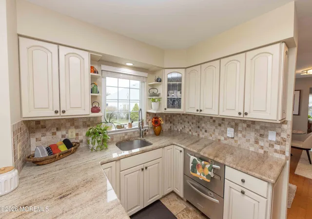 5th image of 3 Abercorn Ct, Jackson, NJ 08527 | MLS# 22620955