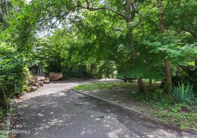 5th image of 115 Browns Dock Rd, Atlantic Highlands, NJ 07716 | MLS# 22621121