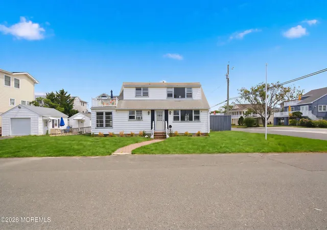 1st image of 101 W 17th St, Long Beach Township, NJ 08008 | MLS# 22621111