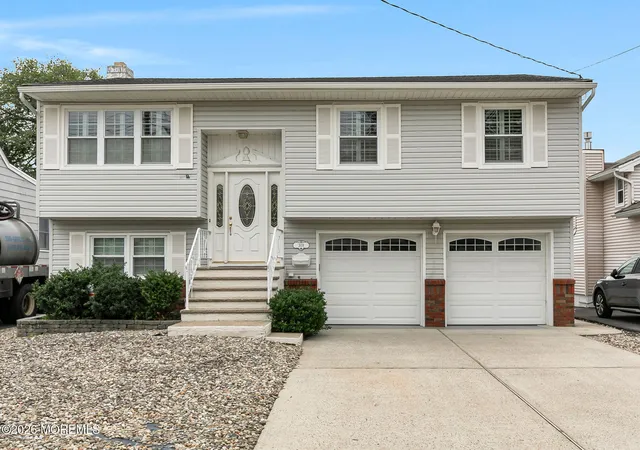 Homes for sale in Point Pleasant Beach, NJ | 308 New Jersey Ave, Point Pleasant Beach, NJ 08742 | MLS# 22621125