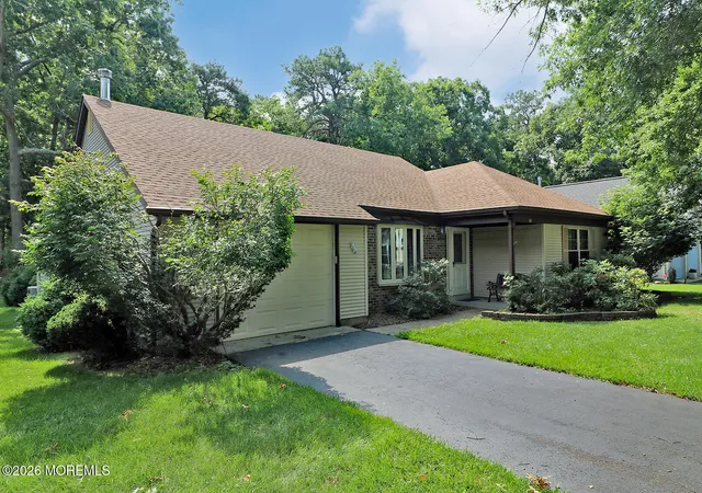 4th image of 50 Morning Glory Ln, Whiting, NJ 08759 | MLS# 22621052