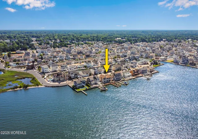 2nd image of 1916 Mizzen Rd, Toms River, NJ 08753 | MLS# 22621007