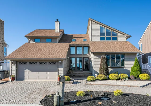 3rd image of 1916 Mizzen Rd, Toms River, NJ 08753 | MLS# 22621007