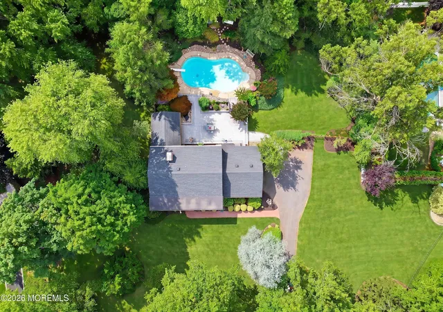 29th image of 12 Joshua Huddy Dr, Colts Neck, NJ 07722 | MLS# 22621236