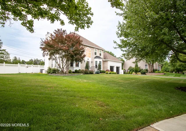 41st image of 9 Pondview Dr, Tinton Falls, NJ 07724 | MLS# 22621032