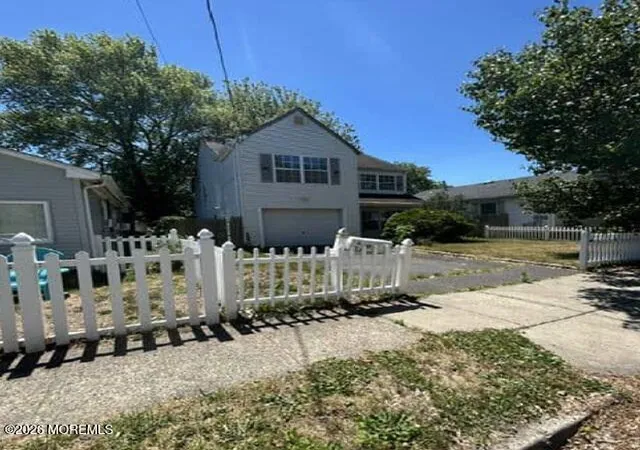 Homes for sale in Middletown, NJ | 90 Monmouth Ave, Middletown, NJ 07748 | MLS# 22621035