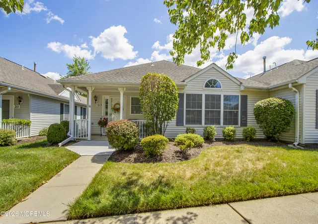 Homes for sale in Monroe, NJ | 212 N Pondview Blvd #212, Monroe, NJ 08831 | MLS# 22621043