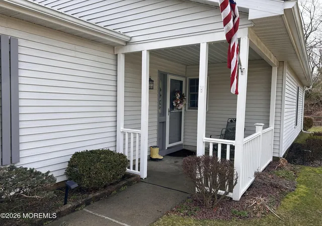 Photo 2 of Sale Pending at 1904 Cherryvale Ct, Toms River, NJ 08755 | MLS# 22621083 | Listing updated on 2026-09-01