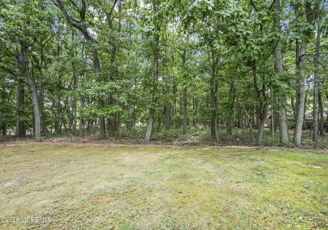 18th image of 13 Flamingo Dr, Howell, NJ 07731 | MLS# 22621149
