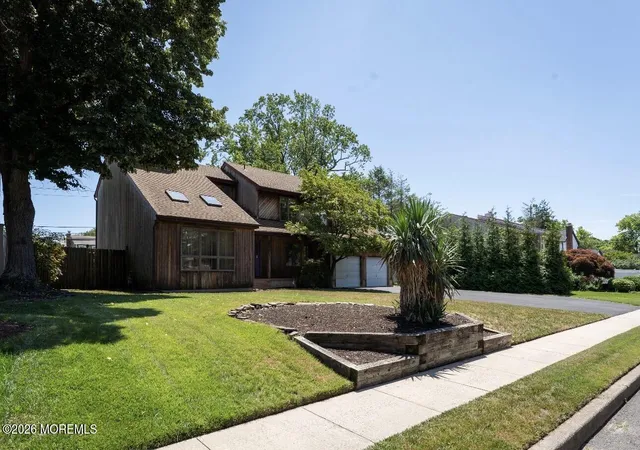 1st image of 519 Ilexberry Ln, Toms River, NJ 08753 | MLS# 22621154