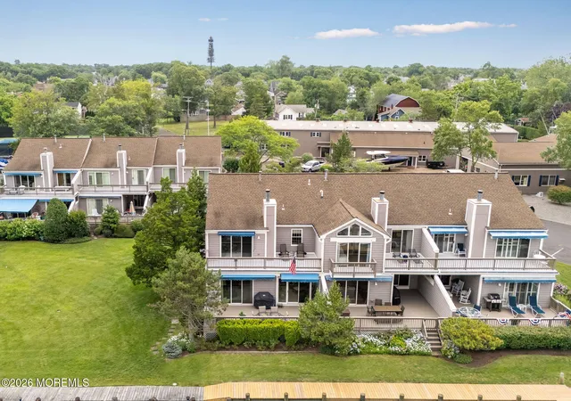 Homes for sale in Point Pleasant, NJ | 63 Bay Pt Harbour, Point Pleasant, NJ 08742