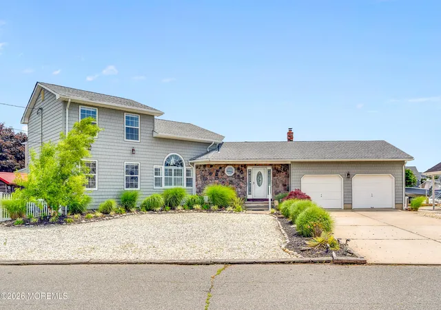 1st image of 964 Seagull Dr, Lanoka Harbor, NJ 08734 | MLS# 22621181