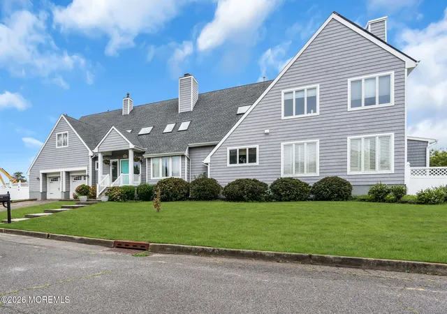 2nd image of 24 Highland Ave, Monmouth Beach, NJ 07750 | MLS# 22621275