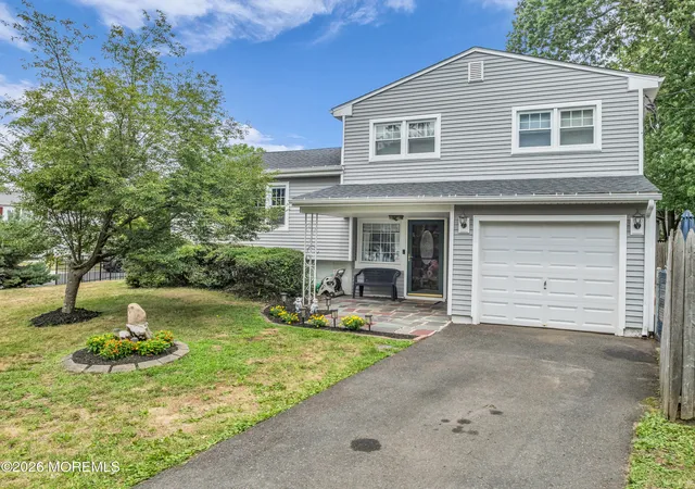 Homes for sale in Hazlet, NJ | 41 Craig St, Hazlet, NJ 07730 | MLS# 22621392