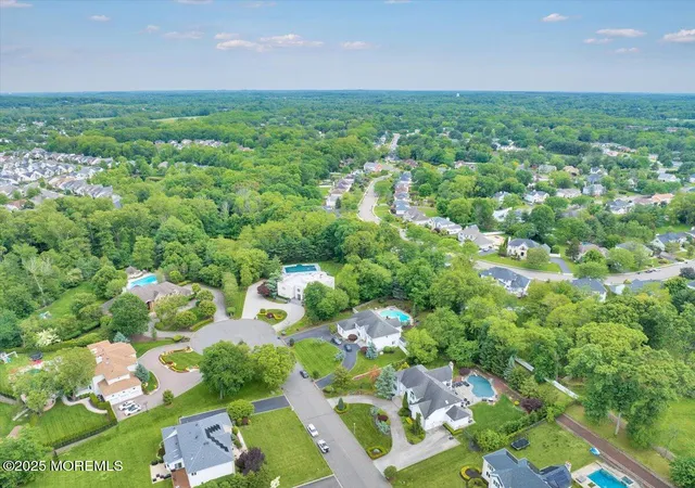 62nd image of 11 Hemingway Ct, Morganville, NJ 07751 | MLS# 22621243