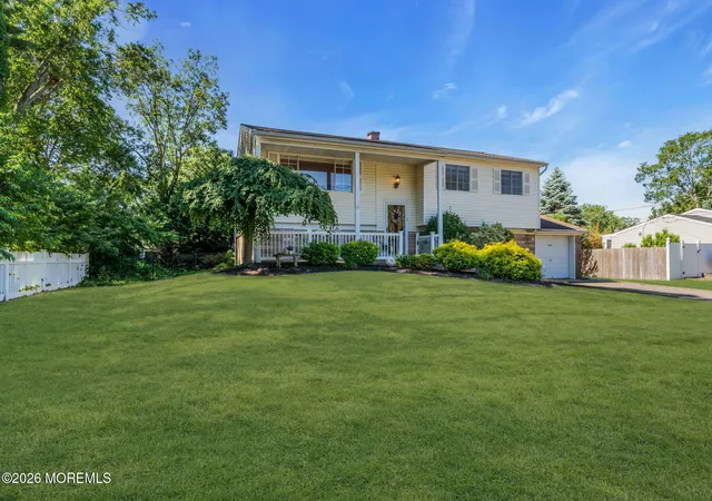 40th image of 1069 Fairview Dr, Toms River, NJ 08753 | MLS# 22621240