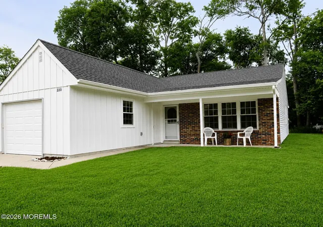 Homes for sale in Little Egg Harbor Twp, NJ | 220 Lexington Dr, Little Egg Harbor Twp, NJ 08087 | MLS# 22621268