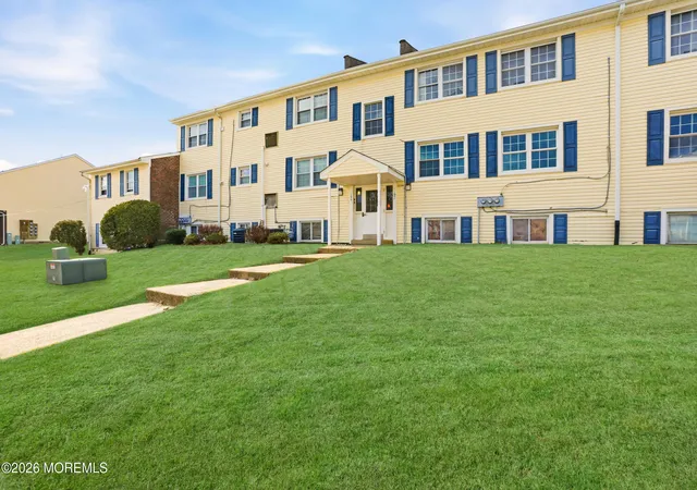 3rd image of 194 Sawmill Rd #480, Brick, NJ 08724 | MLS# 22621248