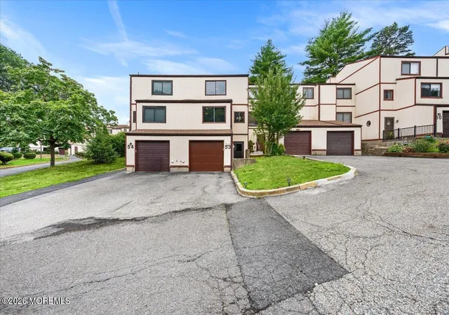 Homes for sale in Matawan, NJ | 53 Ellen Heath Dr #53, Matawan, NJ 07747 | MLS# 22621438