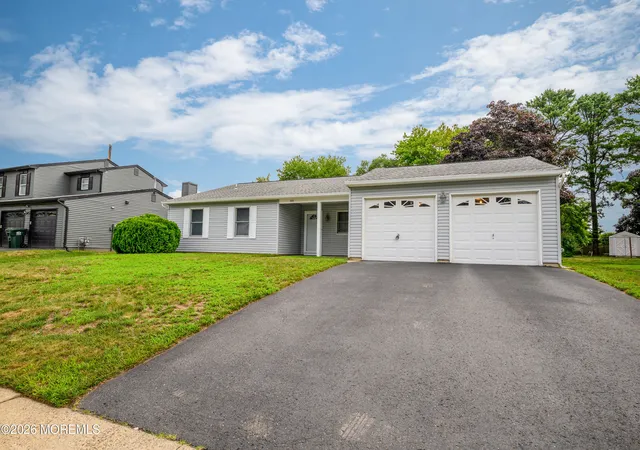 2nd image of 48 Starlight Rd, Howell, NJ 07731 | MLS# 22621472