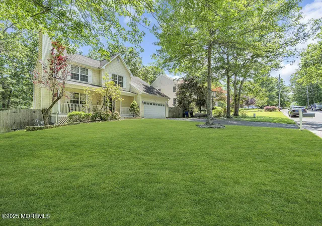 3rd image of 754 Holly Berry Ln, Brick, NJ 08724 | MLS# 22621315