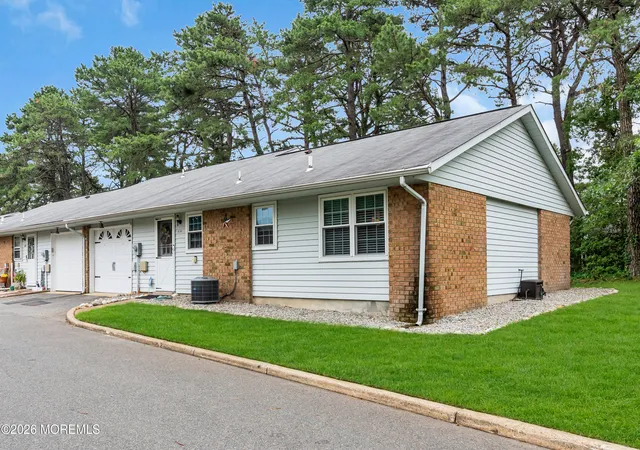 Homes for sale in Manchester, NJ | 63a Cambridge Cir, Manchester, NJ 08759 | MLS# 22621345